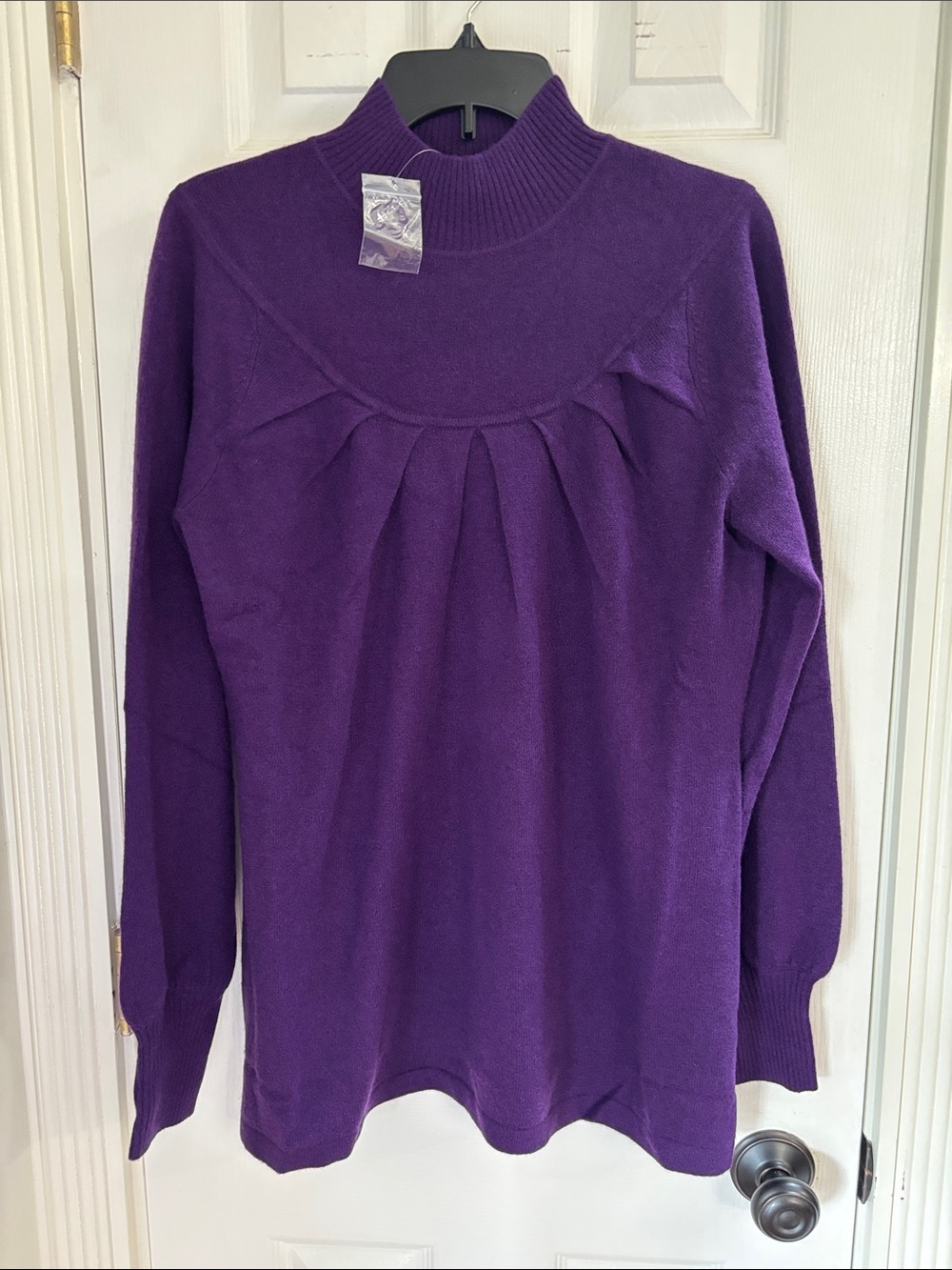 Mock Neck Pleated Long-Sleeve Cashmere Sweater - Purple